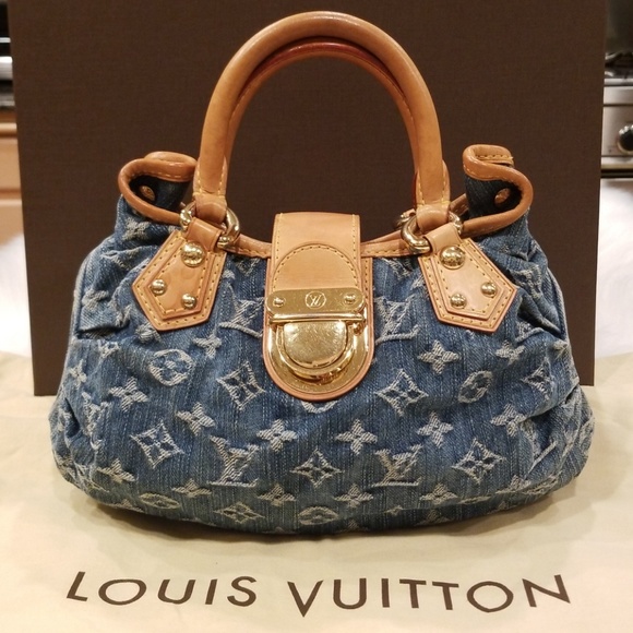 Louis Vuitton Handbags - 💖HOST PICK💖 Louis Vuitton Monogram Pleaty Bag